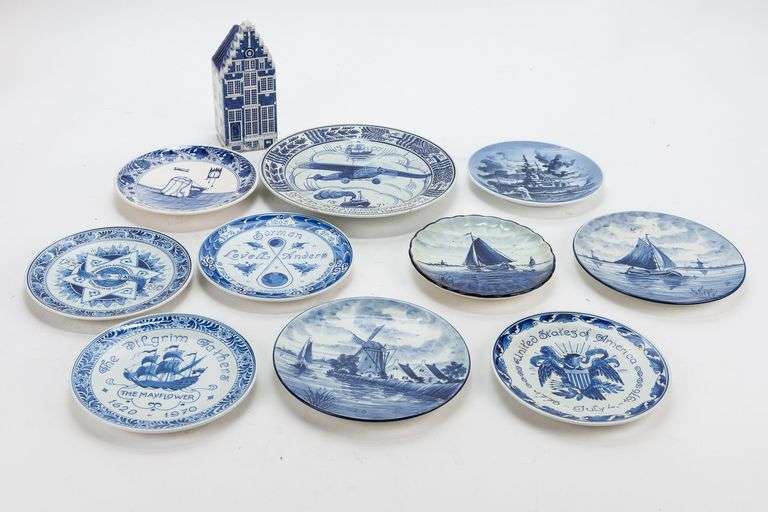 Collection of Delft Pottery.