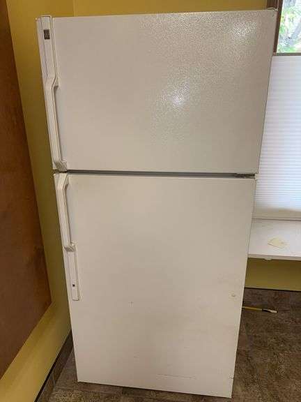GE refrigerator