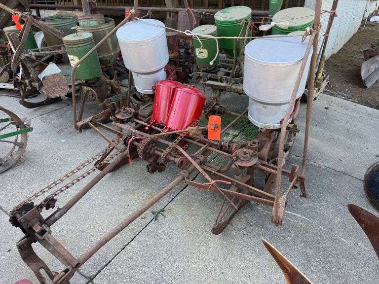 International Row Planter