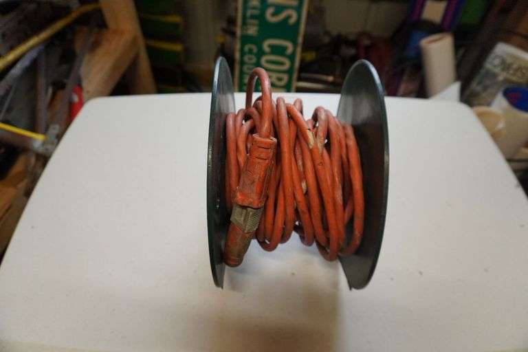 Extension cord/Reel