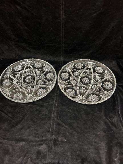 Clear Glass Plates with Starburst Pattern, 11 Inches