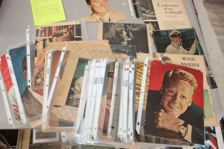 Hollywood Memorabilia Pages