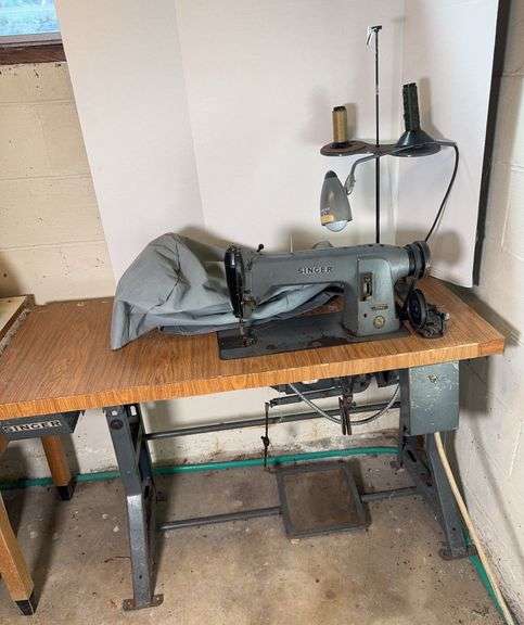 Singer Sewing Machine with Cover and Table