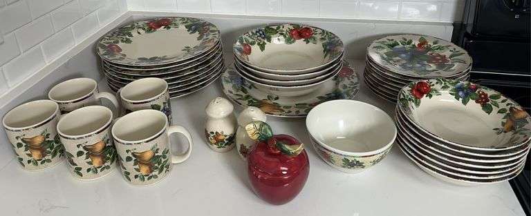 Sakura Sonoma Excell Stoneware, Mixed Fruit Design