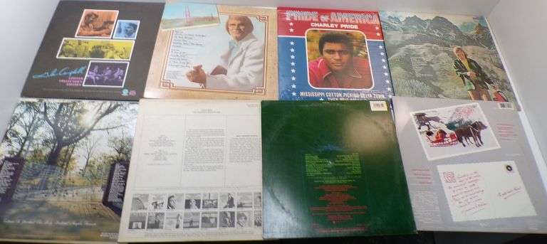 Lot of (8) Vintage 33 RPM Records including 1974 "Graceland" Elvis Recorded Live On Stage In Memphis
