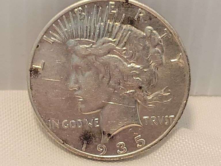 1935-S Peace Dollar - F