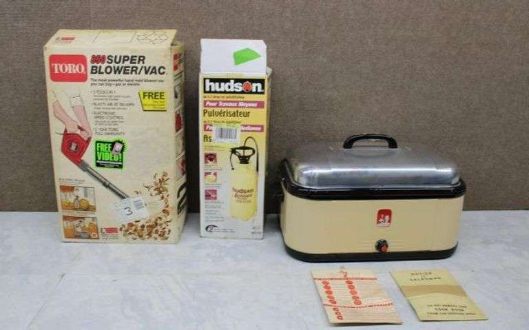Toro Super Blower/Vac, Hudson Sprayer, and Nesco Electric Roaster Bundle