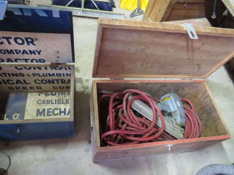 Pneumatic Air Nailer