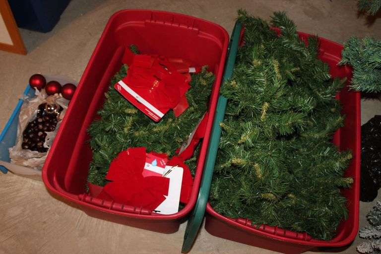 Holiday Greenery Totes