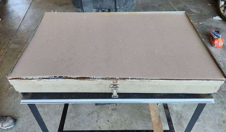 Metal Storage Cabinet with Adjustable Compartments