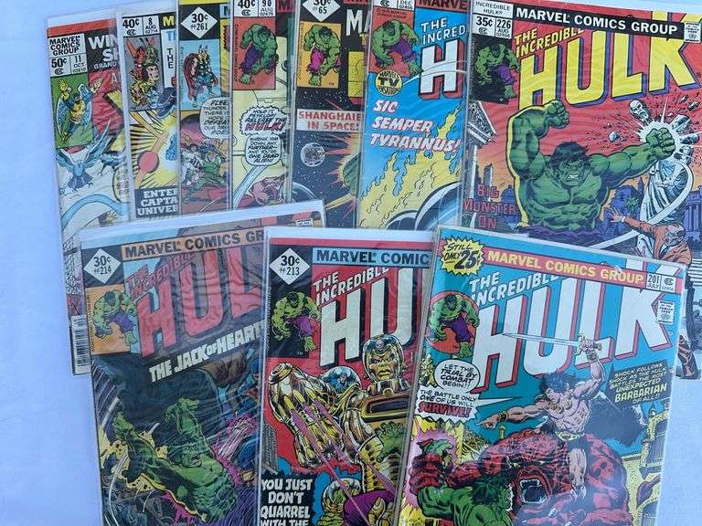 Lot of 10 Hulk and miscellaneous Marvel comic books ￼