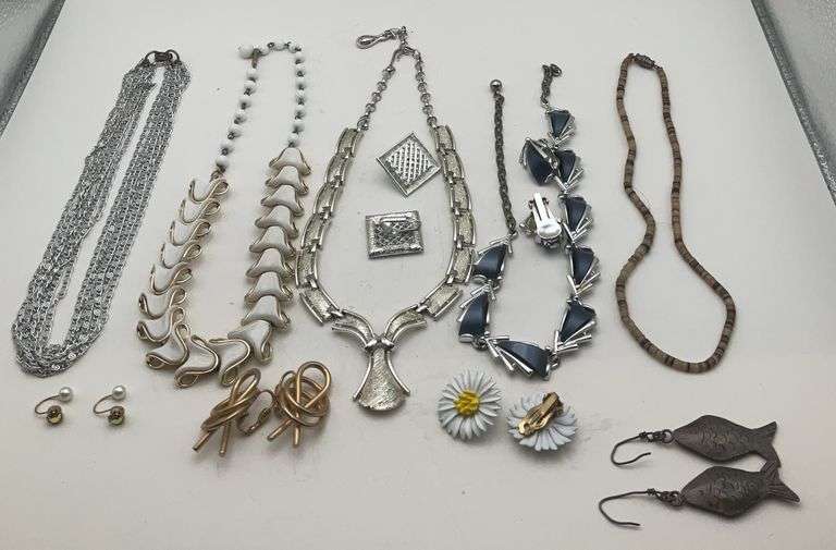 Fashion, Necklaces and Earrings