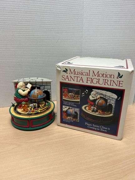 Musical Motion Santa Figurine Made by Wilits Designs, Copyright 1989