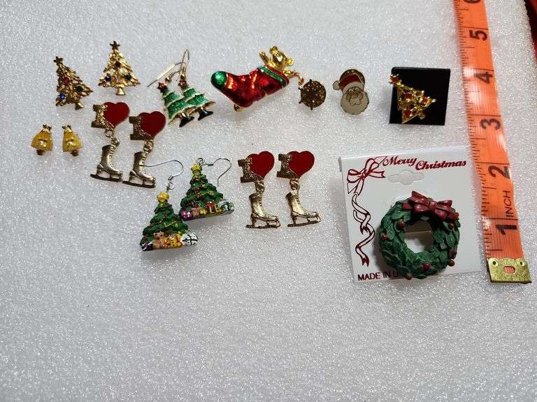 6 Pairs Christmas Earrings & 5 Pins