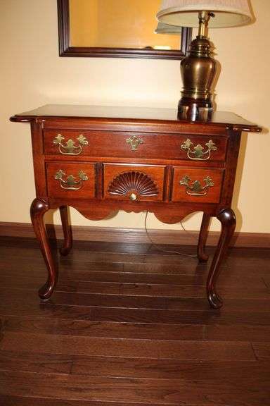 Queen Anne Console