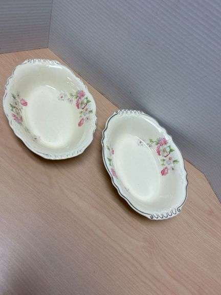 Homer Laughlin Virginia Rose Bowls, Marked with F46N8