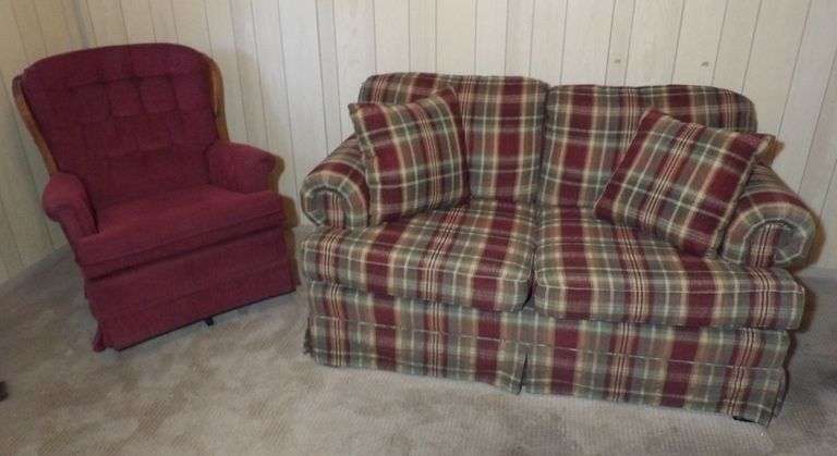 Rocker And Settee