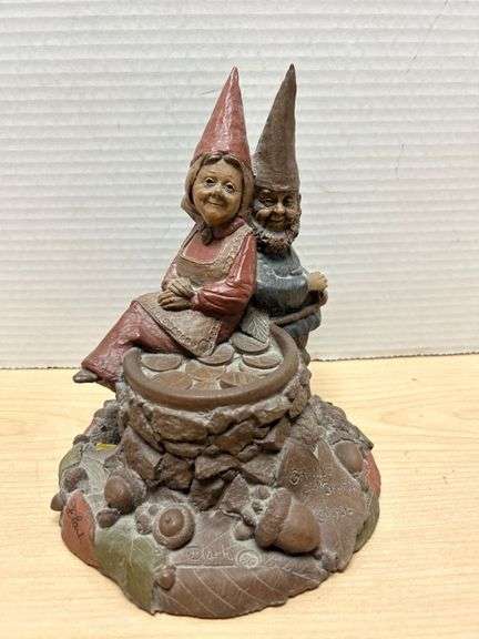 Grannie And Gramps Figurine By Tom Clark, 1986, Signed And Marked