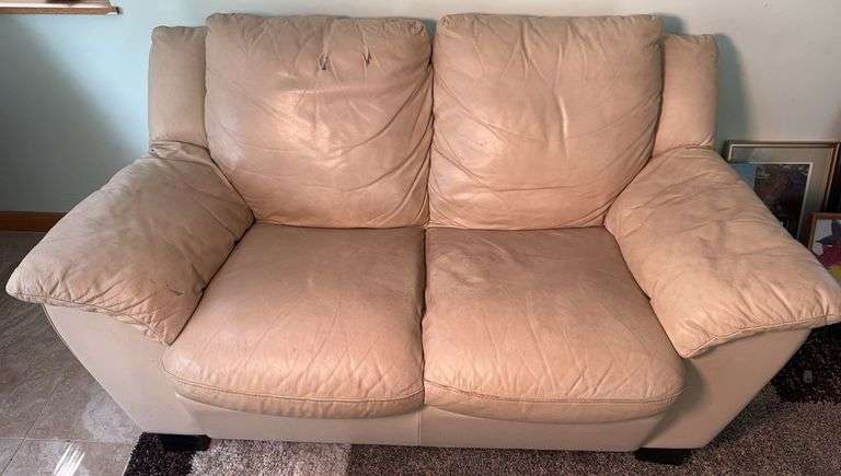 Loveseat