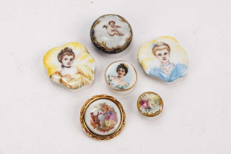 Painted Porcelain Buttons, Pull and Limoges Brooch