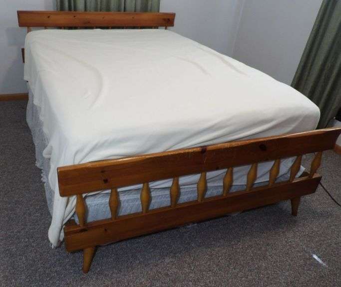 Full Size Bed