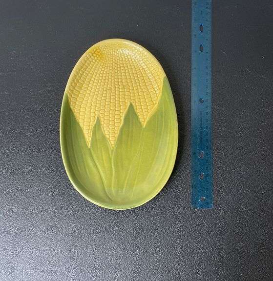 Shawnee Pottery Corn King Serving Dish – Oval Corn Design – 9” Oven-Proof USA #68
