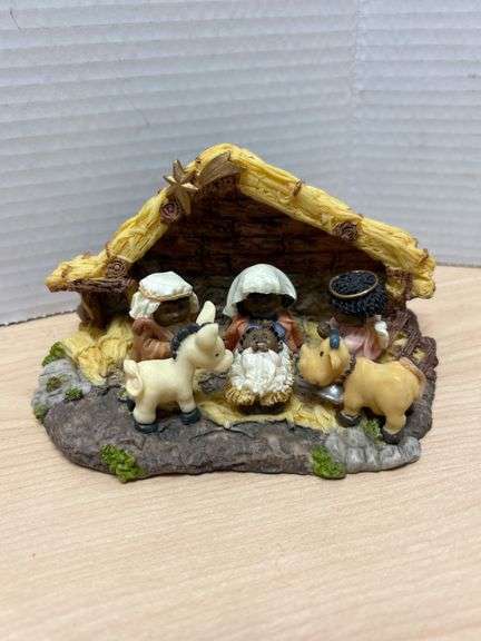 Nativity Scene Figurine Set with Stable by The Beachcombers Intl Inc