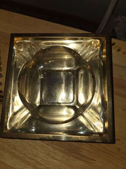 Ashtray in a gold tray