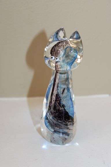 Art Glass Cat Figurine