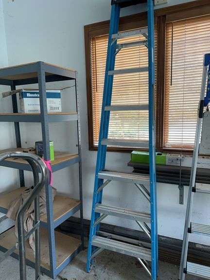 WERNER 8 foot ladder