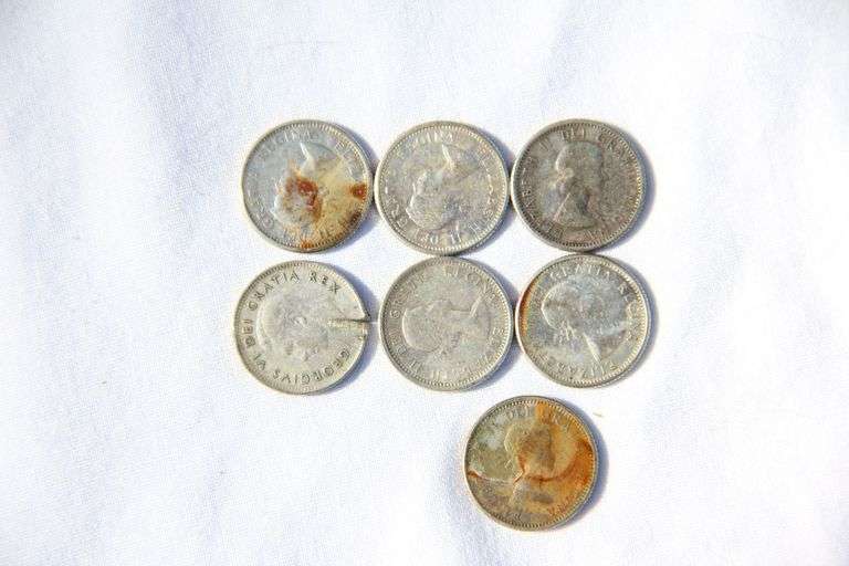 Lot of 7 Silver Canadian Dimes from 1960-64