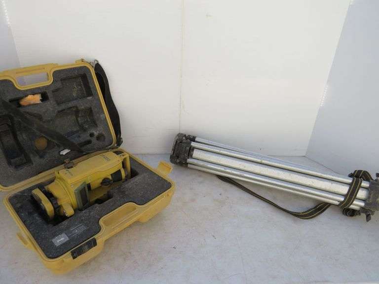 Topcon Theodolite