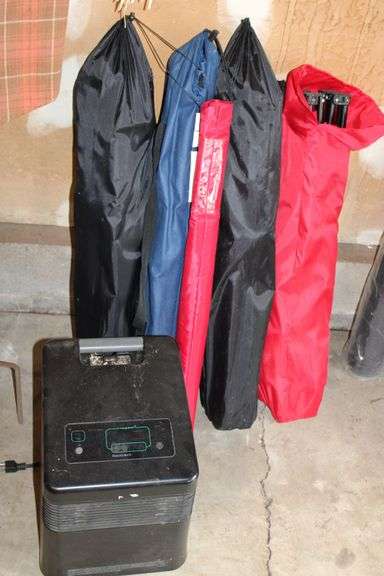 Folding Chairs And Humidifier