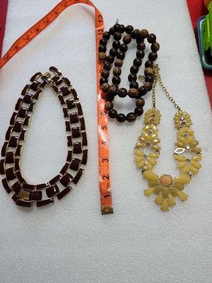 3 Assorted Necklaces