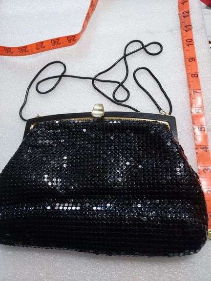 Black Flat Metal Mesh Crossbody Purse
