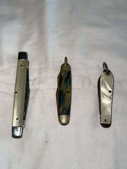 Pocket knives