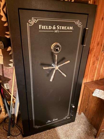 Field & Stream Pro Series Safe - Auction Ohio