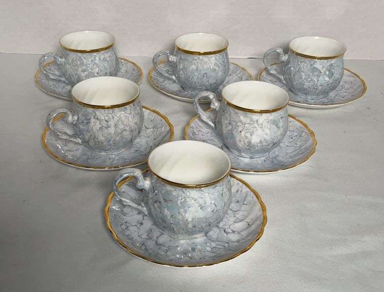 Fine Bone China Tea Cups and Saucers