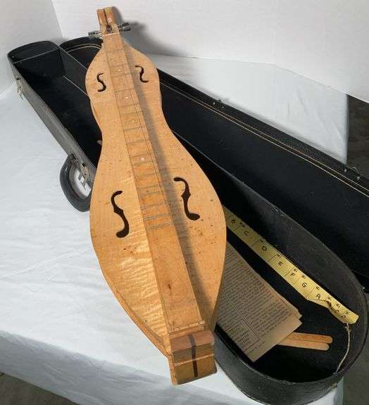 Dulcimer with Case