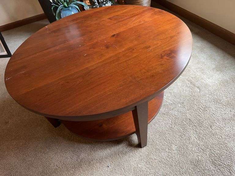 Round modern coffee table