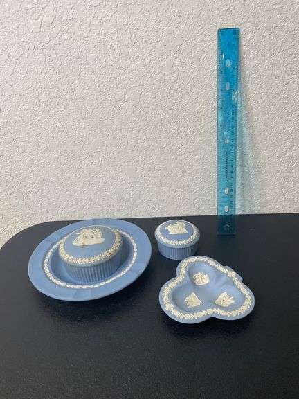 Set of 4 Wedgwood Blue Jasperware Pieces – Ashtray, Trinket Boxes, and Dish – England