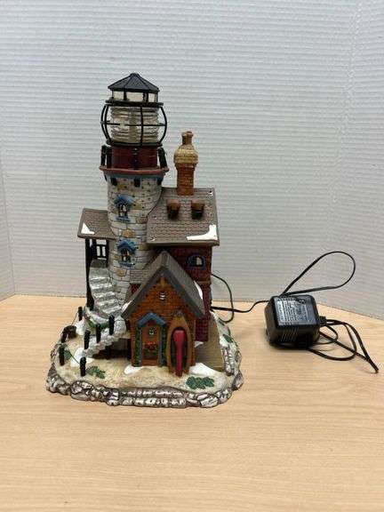 Limited Edition 2004 O’Well Lighthouse Figurine with Adapter