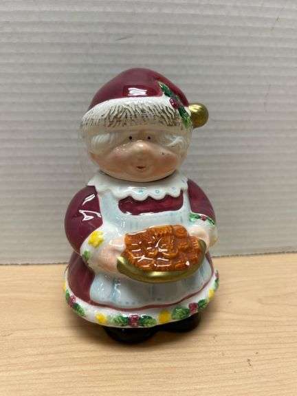 Houston Harvest Mrs. Claus Jar with Label and Measurements