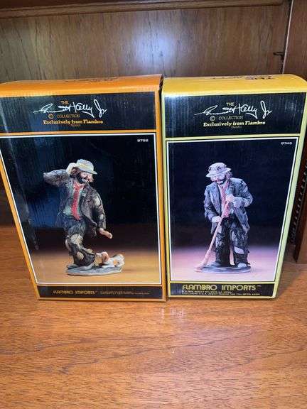 Emmett Kelly large figurines in box-clowns