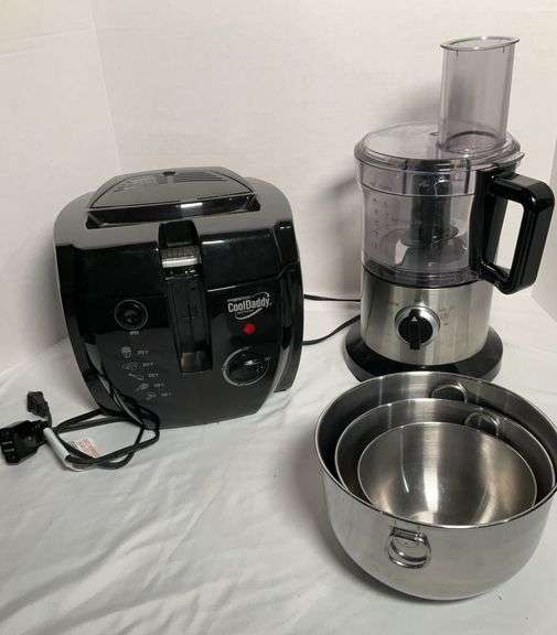 Presto Deep Fryer, Cuisinart Food Processor and Bowls
