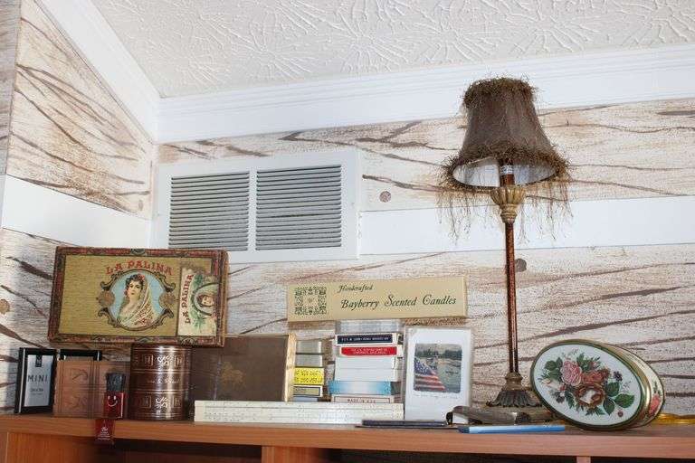 Decorative Accessories