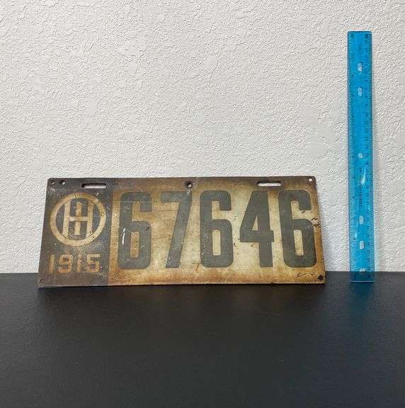1915 Ohio Porcelain License Plate #67646 – Early Automobile Tag – Original