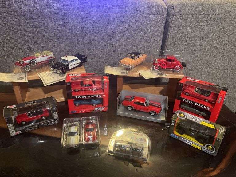 Die Cast Collectible Cars