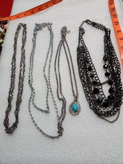 4 Chain Necklaces