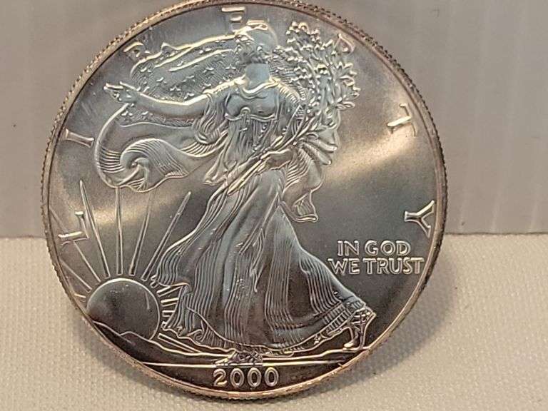 2000 Silver Eagle - BU